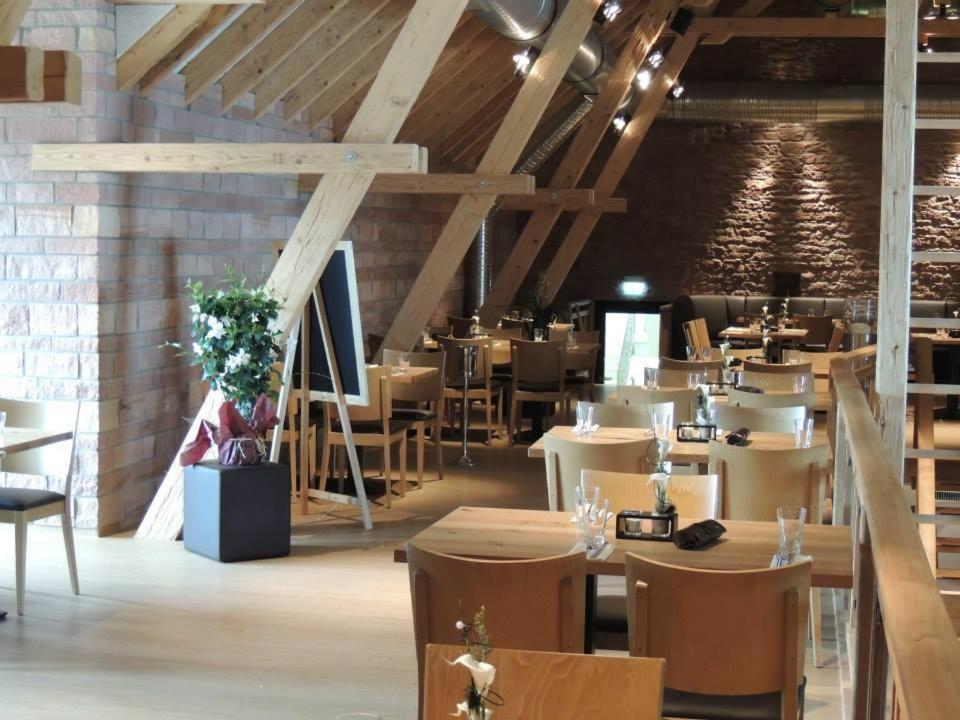 Hotel Sutter'S Landhaus Gensingen Exterior foto